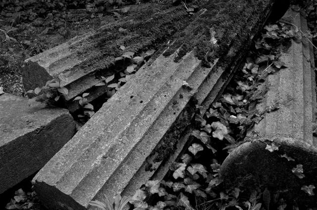 jüdischer friedhof berlin weissensee jewish cemetery cimetière juif passé décomposé bethhahayim sepulcra judaica